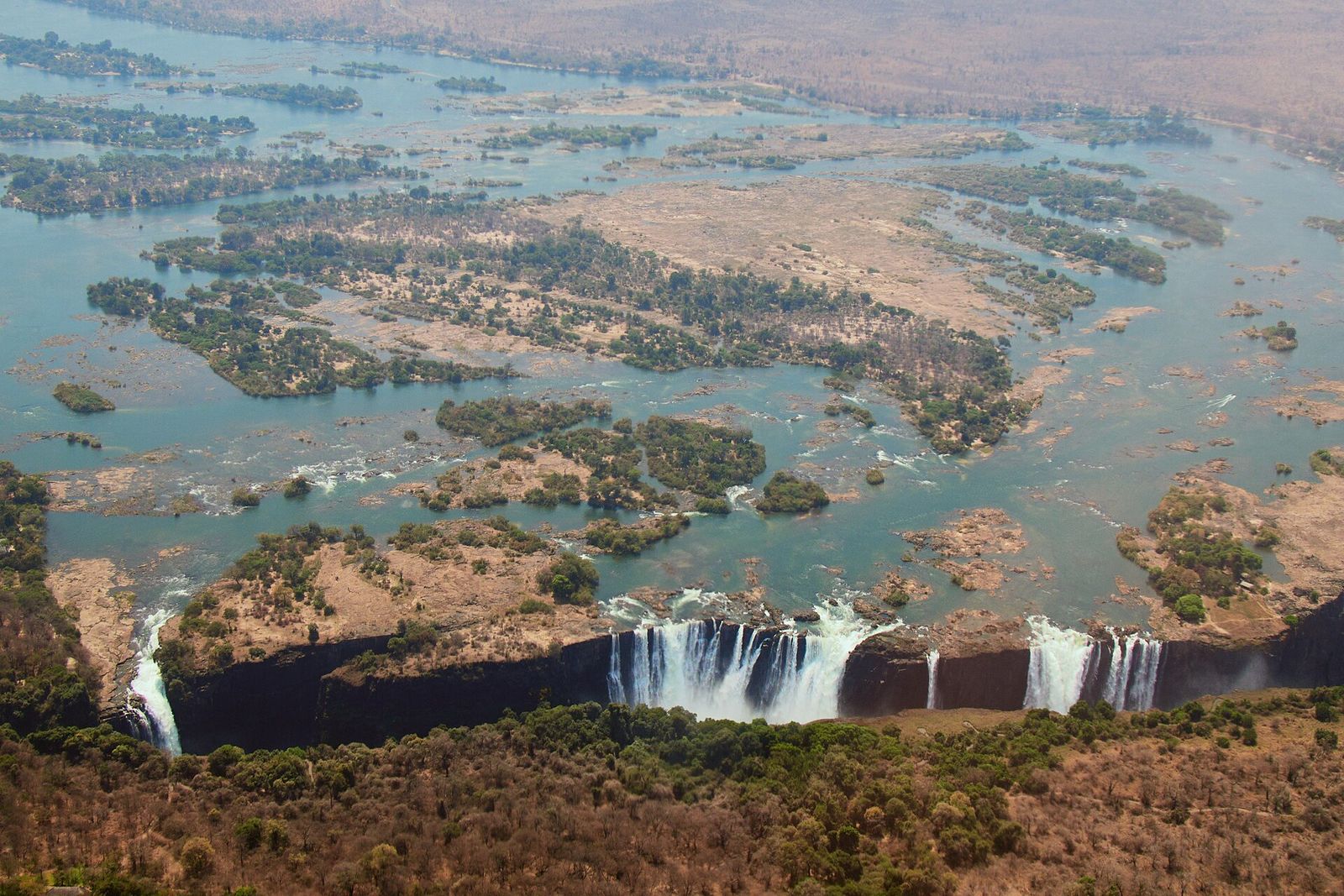 Victoria Falls plunging into the gorge